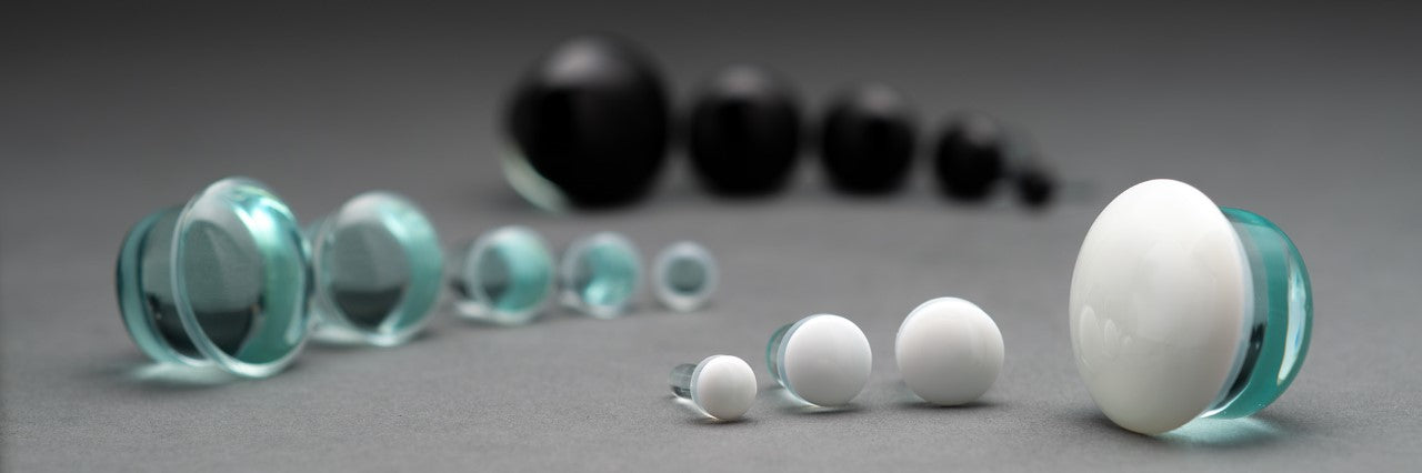 Stretching Plugs – Arctic Buffalo