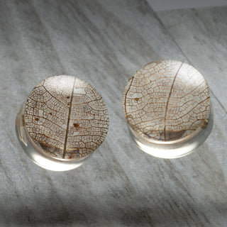 Epoxy Plugs with Leaf Pattern
