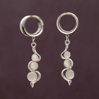 Stainless Steel Tunnels with White Cat Eye Spiral