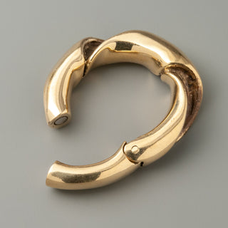 Twisted Hoop Brass Hangers with Magnetic Clasp