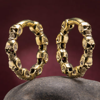 Ring of Skulls Hinged Brass Hangers
