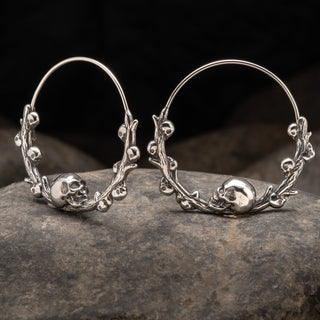 Stainless Steel Hoop Hangers with Branch and Skulls