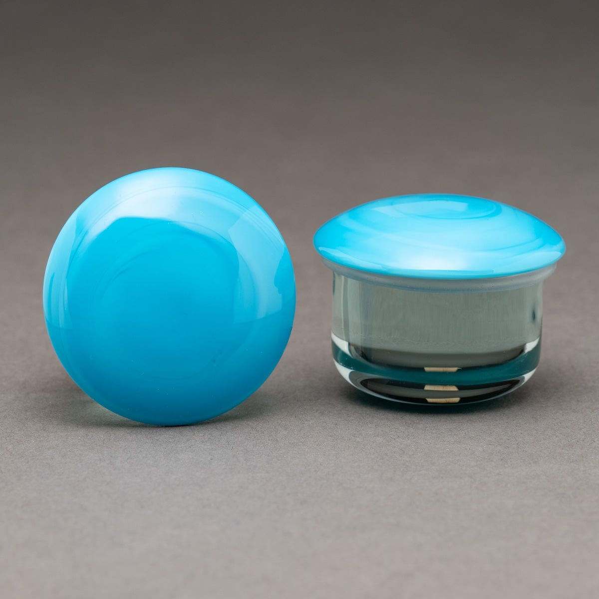 Stretching Plugs – Arctic Buffalo