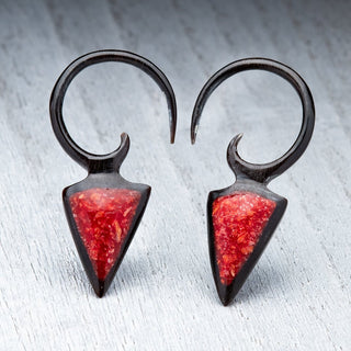 Horn Hanger with Red Coral Inlay