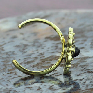 Flower Brass Toe Ring with Onyx Gem